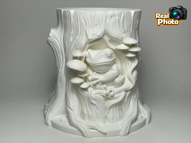 Frog Log Planter – Forest Dweller Edition — free 3D print STL file